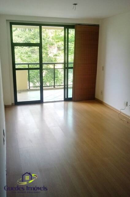 Apartamento para alugar com 2 quartos, 80m² - Foto 1